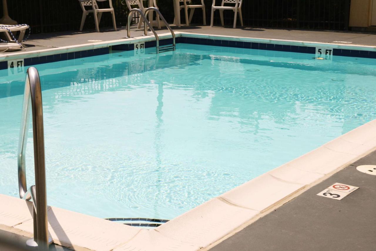 Hampton Inn Henderson Εξωτερικό φωτογραφία